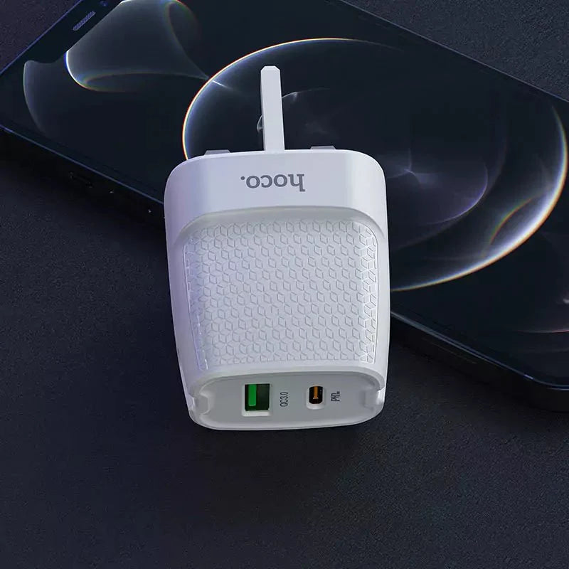 C85B Bright dual port PD20W+QC3.0 charger(UK) - White - Saif Al Najmi KwChargersHocoSaif Al Najmi KwHOCO C85B129675C85B Bright dual port PD20W+QC3.0 charger(UK) - White - Saif Al Najmi Kw